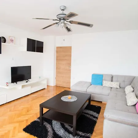 Апартаменты Tolle In Zasip Mit Parkplatz By Interhome *